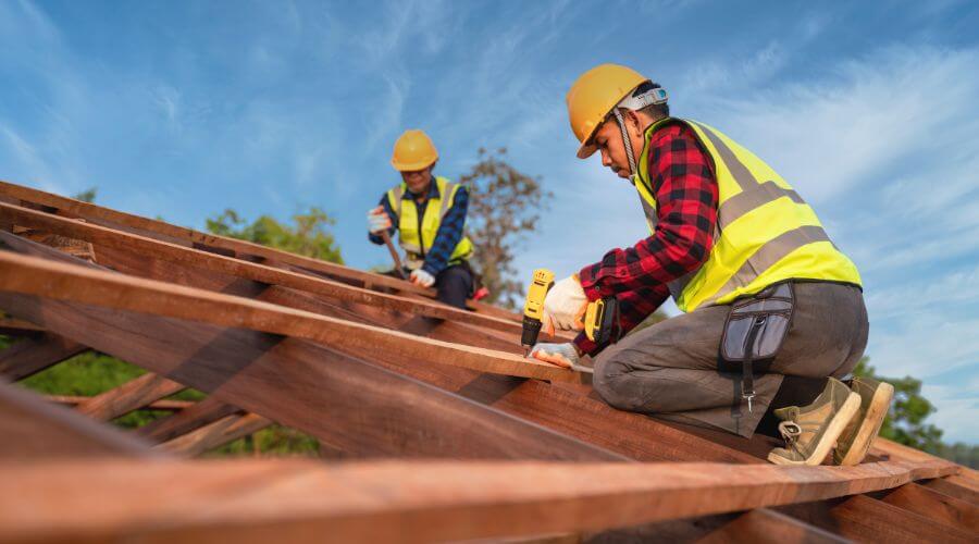 Professional Flat Roofing Installation services in Arnold, KS